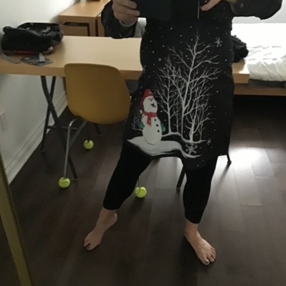 Fun Christmas Dress; size US 6/small - Picture 2 of 3